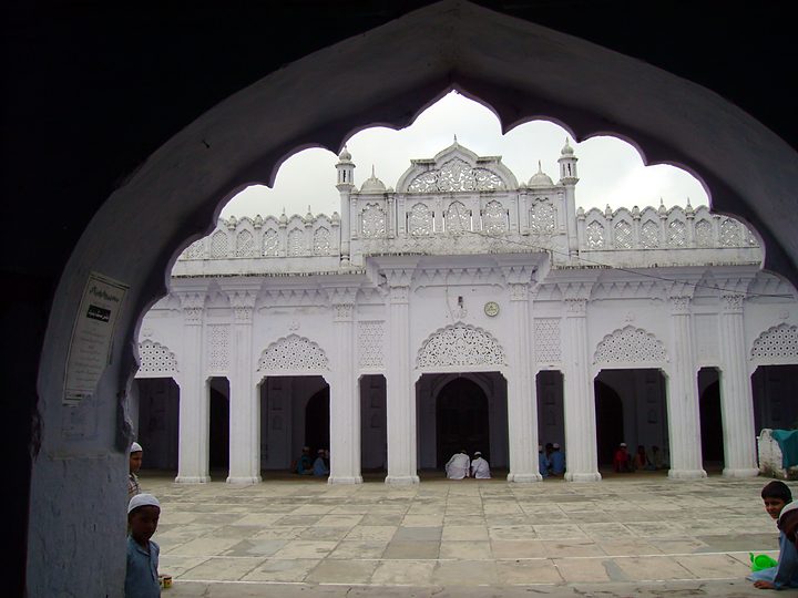 The façade through the gateway, 2007
